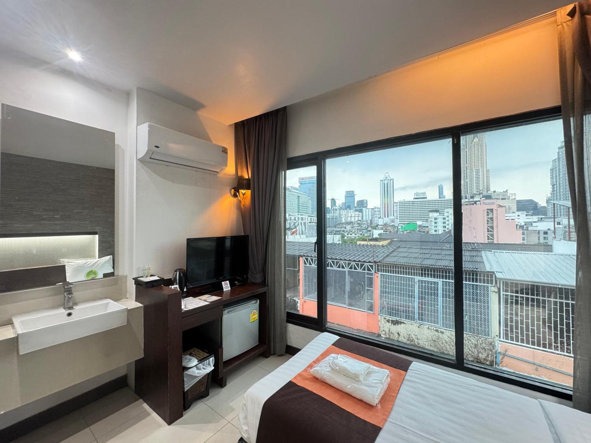 Collection O The Bangkok Airport Link Suite Ngoại thất bức ảnh