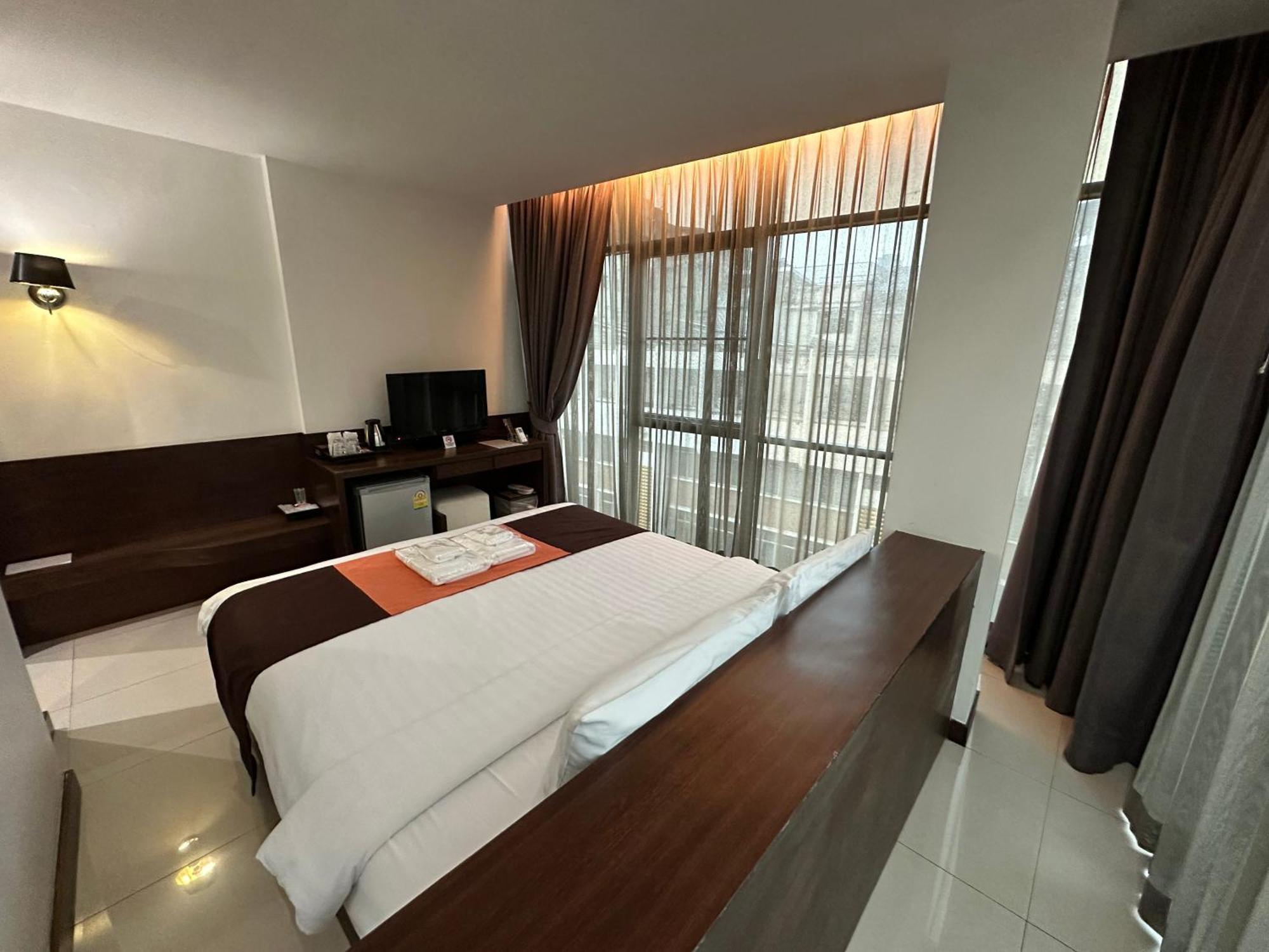 Collection O The Bangkok Airport Link Suite Ngoại thất bức ảnh