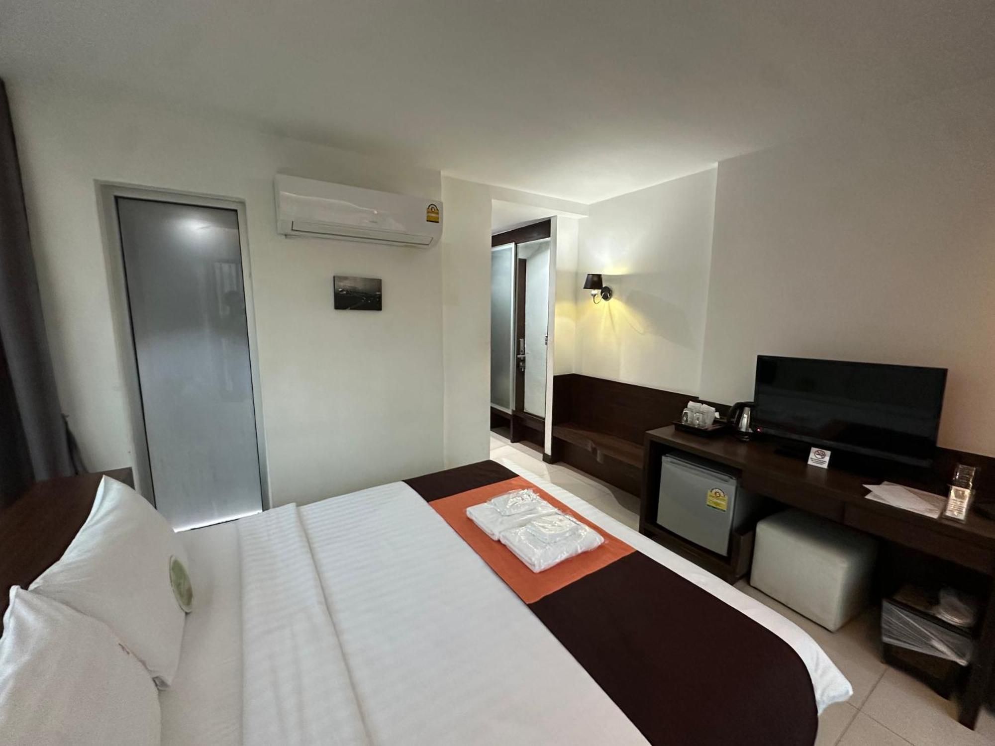 Collection O The Bangkok Airport Link Suite Ngoại thất bức ảnh