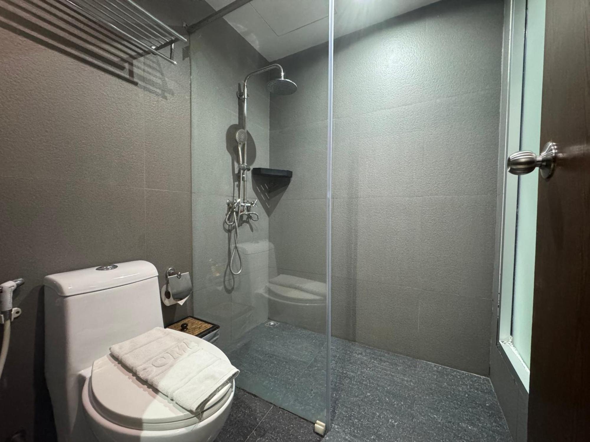 Collection O The Bangkok Airport Link Suite Ngoại thất bức ảnh