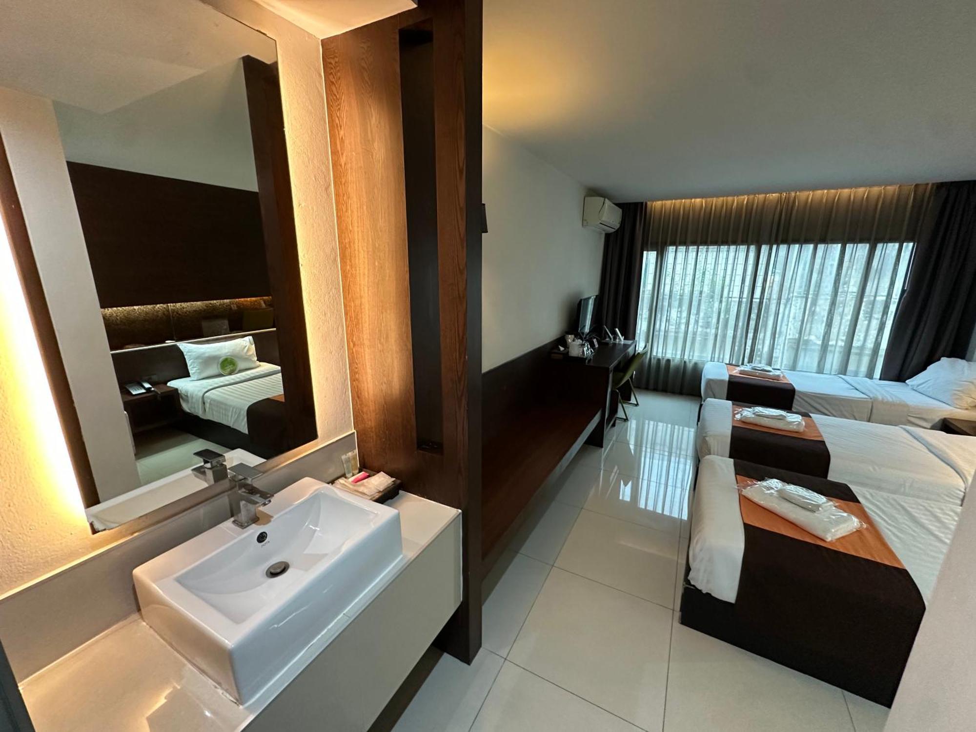 Collection O The Bangkok Airport Link Suite Ngoại thất bức ảnh
